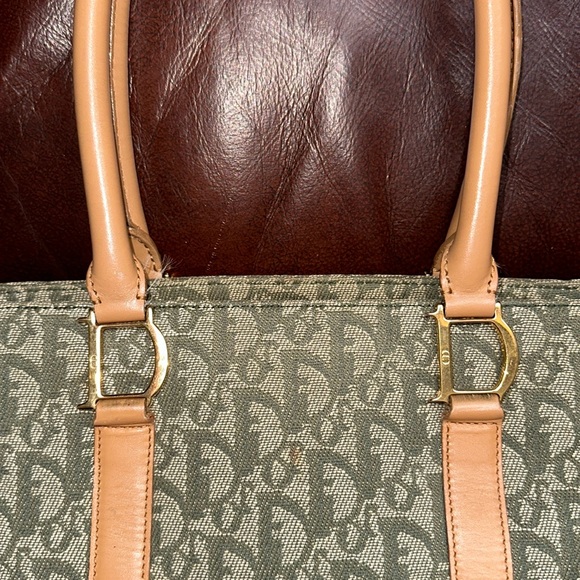 🔥🔥🔥Authentic Christian Dior Trotter Green Signature Tote Shoulder Bag - Picture 9 of 16